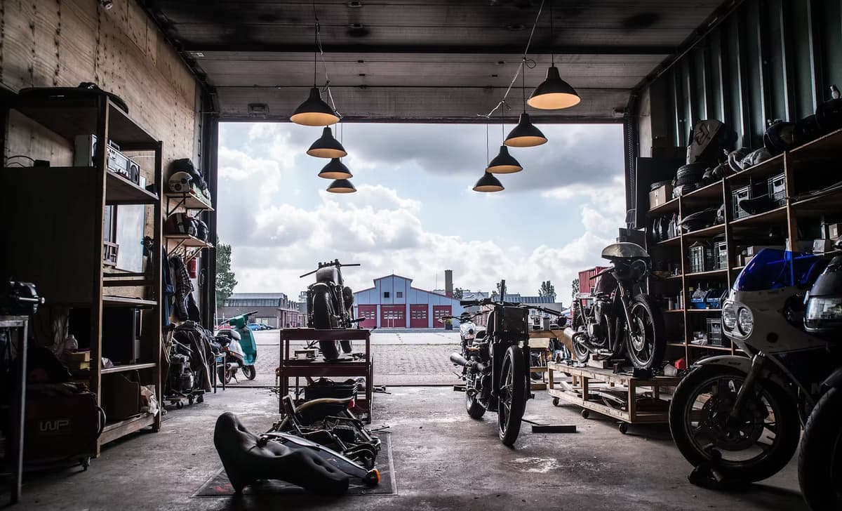 Cool Kid Customs — Werkstatt-Einblick 10